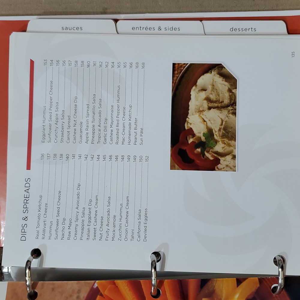 👩🏻‍🍳 Live Fresh Cookbook By Vitamix rind bound hardcover book 📚 - Picture 10 of 16